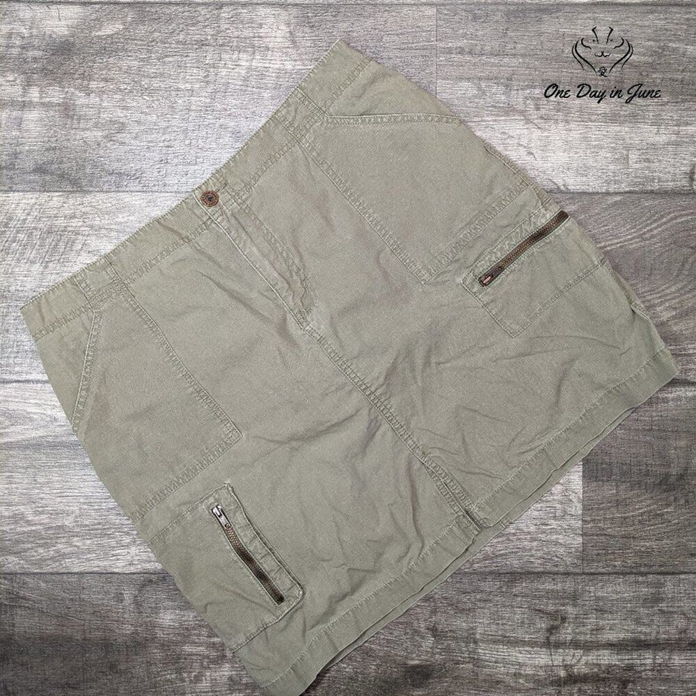 Eddie Bauer Plus Size Mini Skirt Size 16